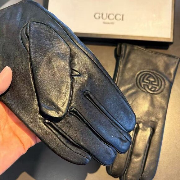 Gucci Men's Gloves - Picture 5 of 8